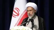تاسف بار است که علی‌رغم وجود روایات و وجود نائب اهل بیت، سر در کتاب‌های دیگر می‌برند و دنبال درمان هستند