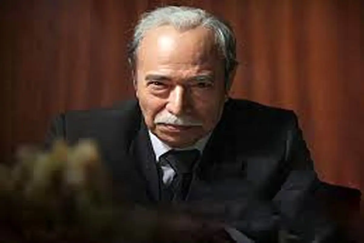 نصیریان: تئاتر یک ارتباط انسانی و دوطرفه است