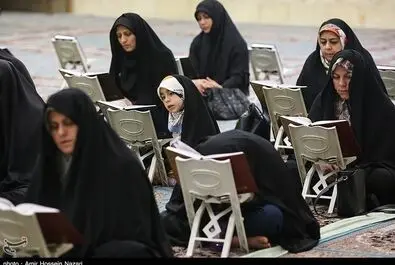 جزءخوانی قرآن در مسجد امام حسن عسگری (ع) قزوین