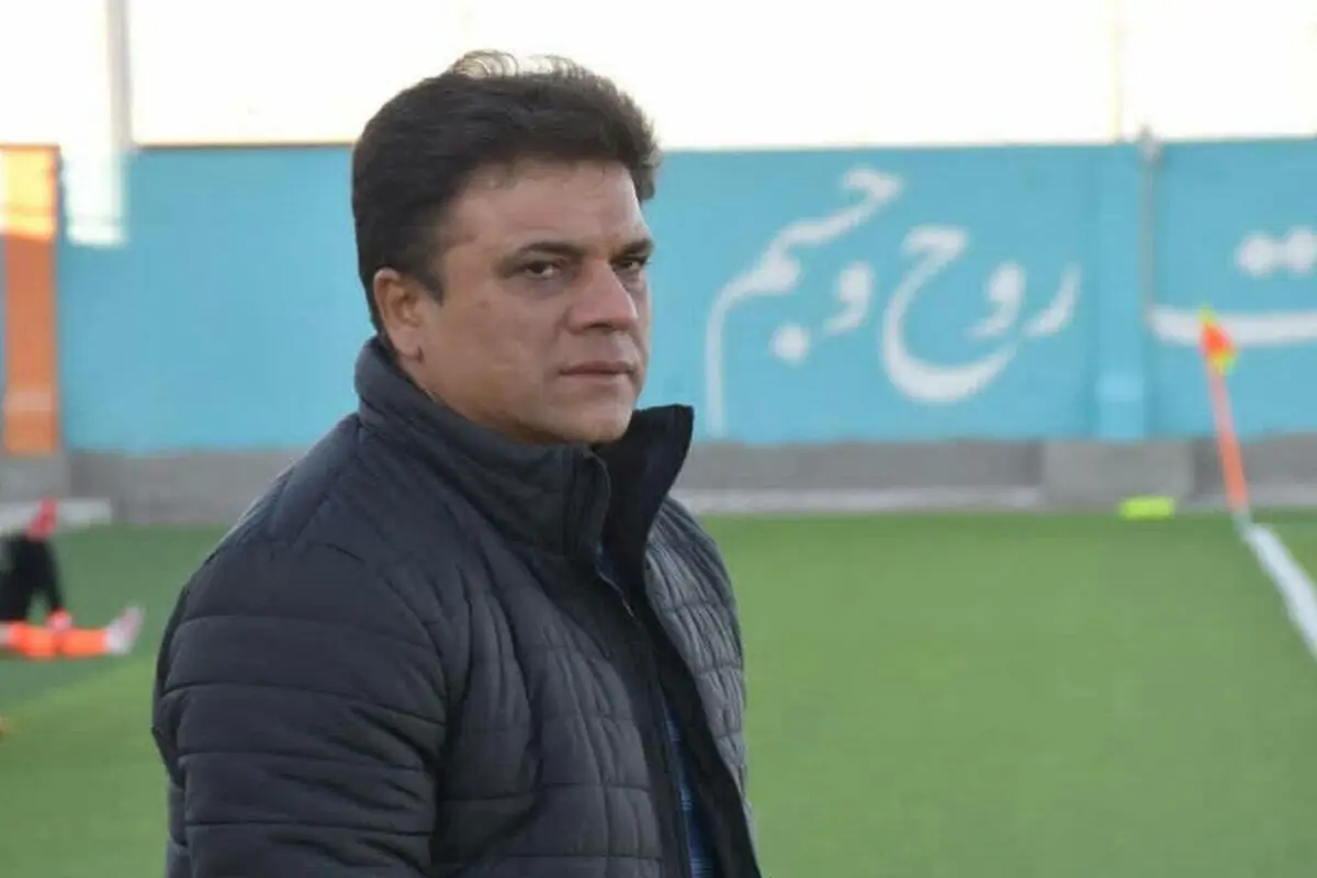 محرومیت سرمربی شمس‌آذر از بازی پرسپولیس
