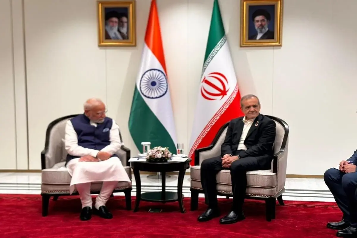 دیدار مسعود پزشکیان با نخست‌وزیر هند