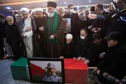 تشییع پیکر وزیر دفاع برپا شد 