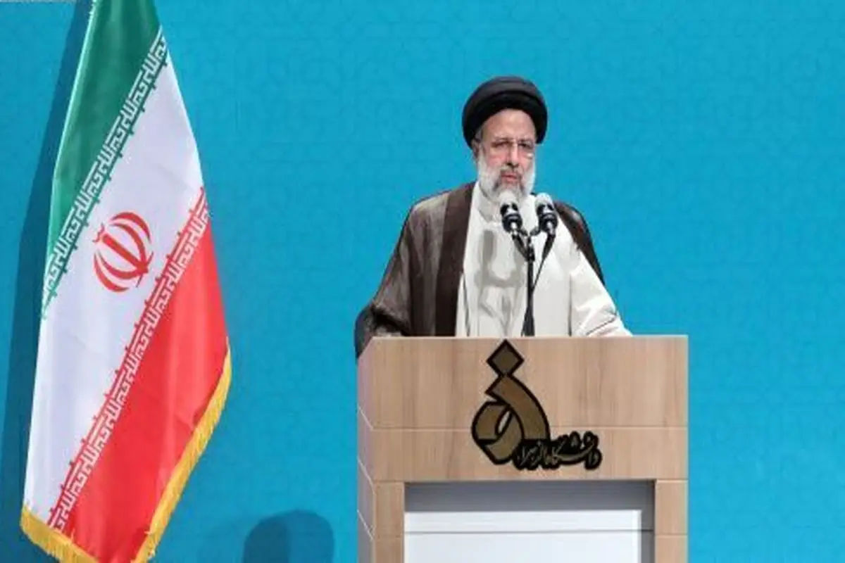 سخنان رئیسی را تحریف کرده‌اند؛ او به معترضان نگفت «مگس»، به دشمن گفت!
