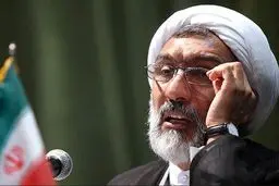 در نوع رفتارمان با راه امام فاصله گرفتیم