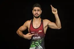 مهدی یوسفی قهرمان کشتی جوانان جهان شد