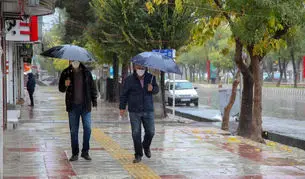 وضعیت هوای جمعه و شنبه ۷ و ۸ فروردین ۱۴۰۵/ بارش‌ها تا چه زمانی ادامه دارد؟