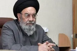 امام جمعه اصفهان: روحانیون در همه ارکان نظام و دستگاه‌های دولتی حضور داشته باشند