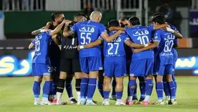 استقلال بازی دارد، زمین ندارد