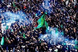 حسین (ع) مظهر شجاعت و دلدادگی