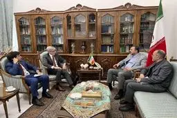دیدار غریب آبادی با دو مقام نروژی و فرانسوی