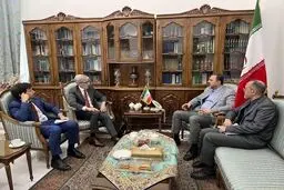 دیدار غریب آبادی با دو مقام نروژی و فرانسوی
