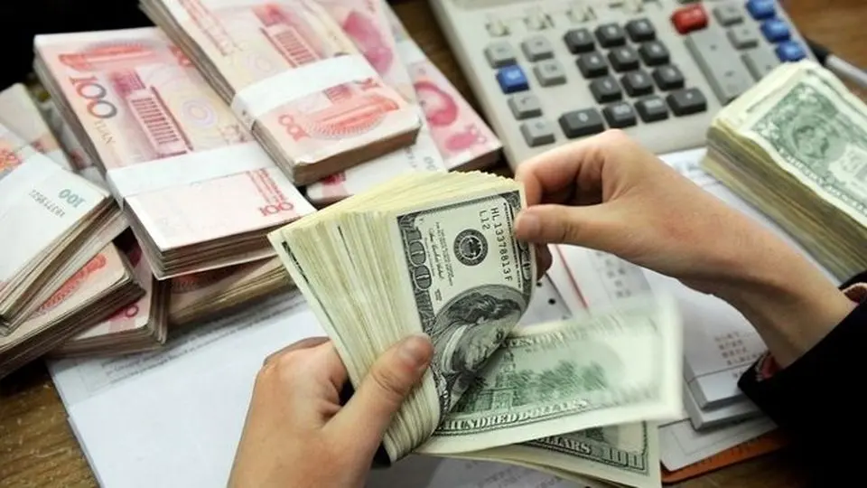 بانک مرکزی: زائرین برای ارز به‌ جای صرافی‌ها به بانک‌ها مراجعه کنند