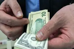 حجاج چگونه می‌توانند ارز مسافرتی بگیرند؟

