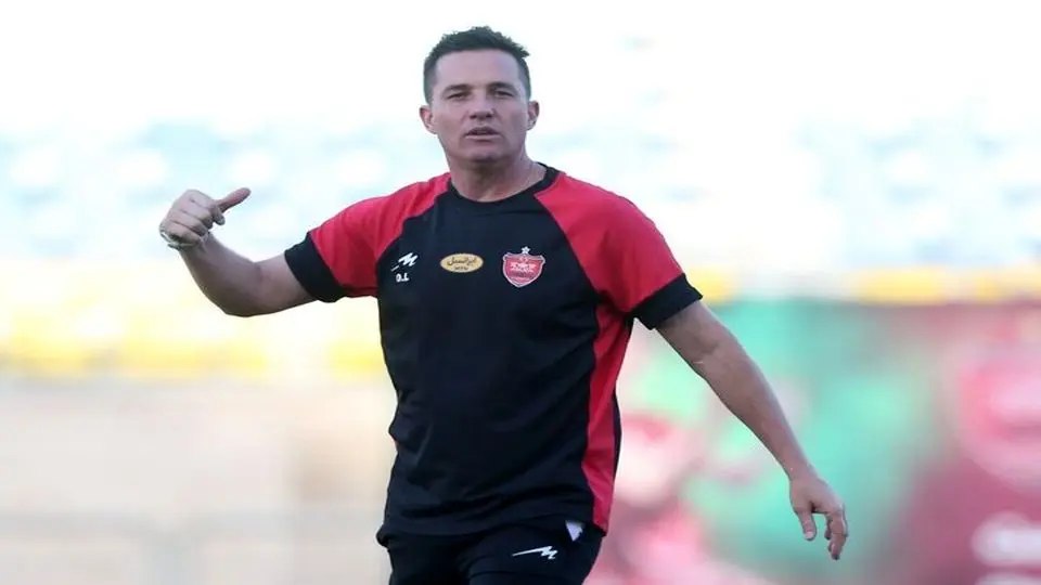 اوسمار تمرین پرسپولیس را تعطیل کرد