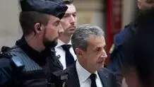 سارکوزی به یک سال زندان محکوم شد

