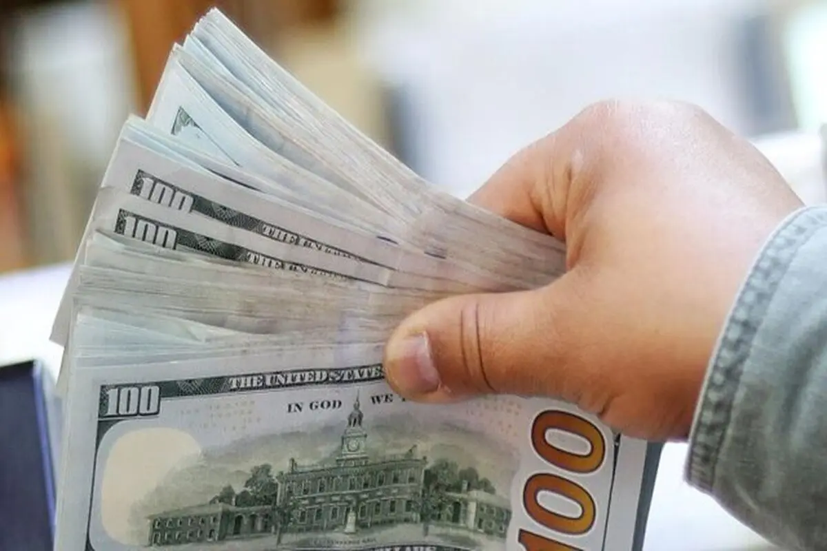 قیمت دلار فردایی پنج شنبه ۱۶ مرداد ۱۴۰۴/ عقب نشینی دلار
