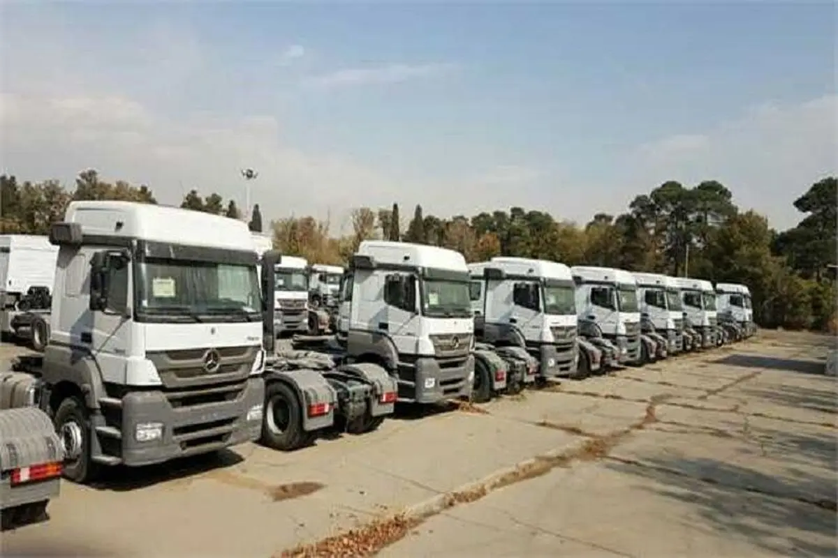 اعتراض کامیونداران به گرانی