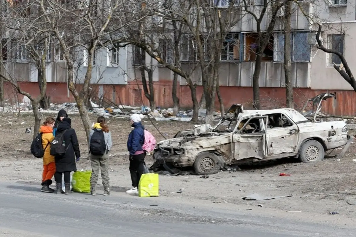 Officials in Mariupol reject Russian surrender ultimatum