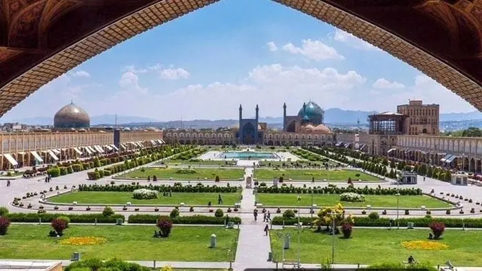 سرنوشت مبهم در انتظار میدان «نقش جهان»