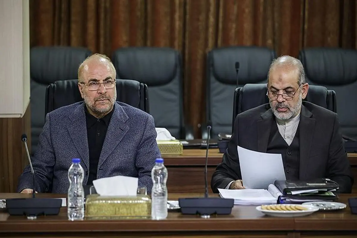 قالیباف دیروز خواست مجلس برای مداخله در انتصابات وزارت کشور را انکار کرد/ گرچه ۲۵ تیر از پایان مهلت وحیدی برای برکناری معاونش سخن گفته بود