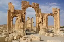 آسیب مستقیم به آثار تاریخی وارد نشد

