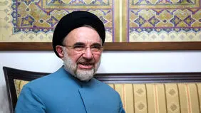 خاتمی خطاب به پزشکیان: کم‌هزینه‌ترین و مؤثرترین مسیر برون‌رفت از بحران را بیابید