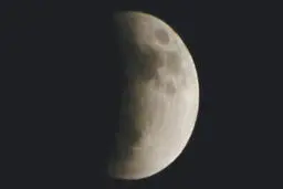 آخرین ماه‌گرفتگی امسال

