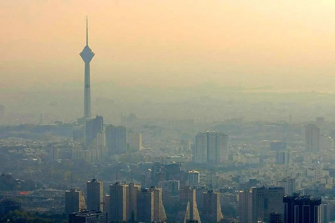 هوای تهران در مرز ناسالم برای گروه‌های حساس قرار گرفت