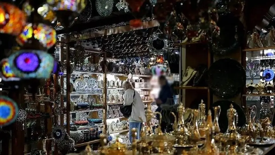 گردشگران یک میلیارد دلار سوغاتی از ترکیه خریدند
