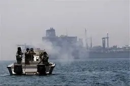 Iran Navy escort team clashes with pirates in Red Sea