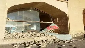 آسیب به چهلستون، رکیب‌خانه و عالی‌قاپو در حمله به استانداری اصفهان