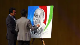 مسعود پزشکیان مدل نقاشی شد! + عکس