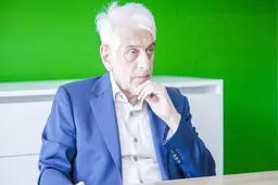 تهران به موازات حق پاسخ‌گویی باید سیاست تنش‌زدا‌یی را نیز پیش ببرد

