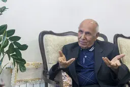 غیاب پرسش‌گری
