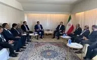 Iran FM holds meeting with Sri Lankan, Dutch FMs