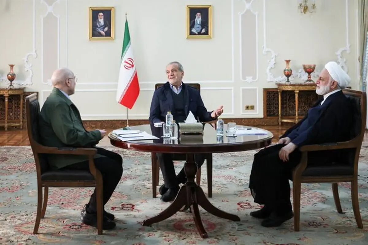 برگزاری نشست مشترک سران قوا به میزبانی رئیس جمهور

