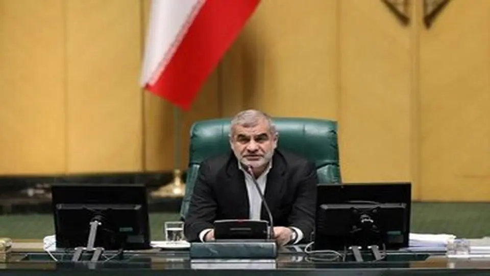 پلیس راهور از نیکزاد و پسرش شکایت نکرد/ مجلس به تخلف رسیدگی نمیکند