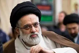 کدام فرزند رهبر شهید بر پیکرش نماز خواند + عکس