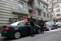 سفارت باکو در ایران امروز تخلیه می‌شود