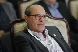 رئیس اتاق تهران: قوانین دوره صلح در جنگ پاسخگوی اقتصاد نیست