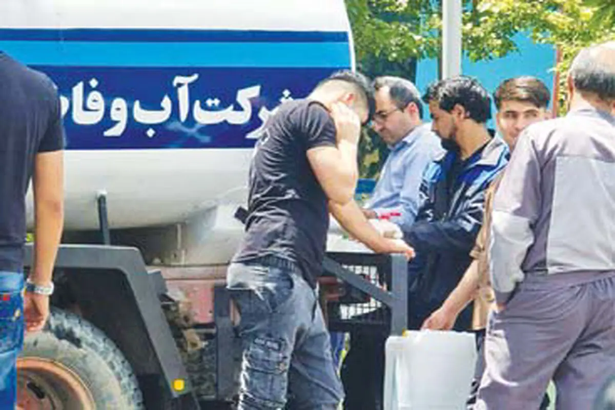 چرا آب تهران قطع است؟

