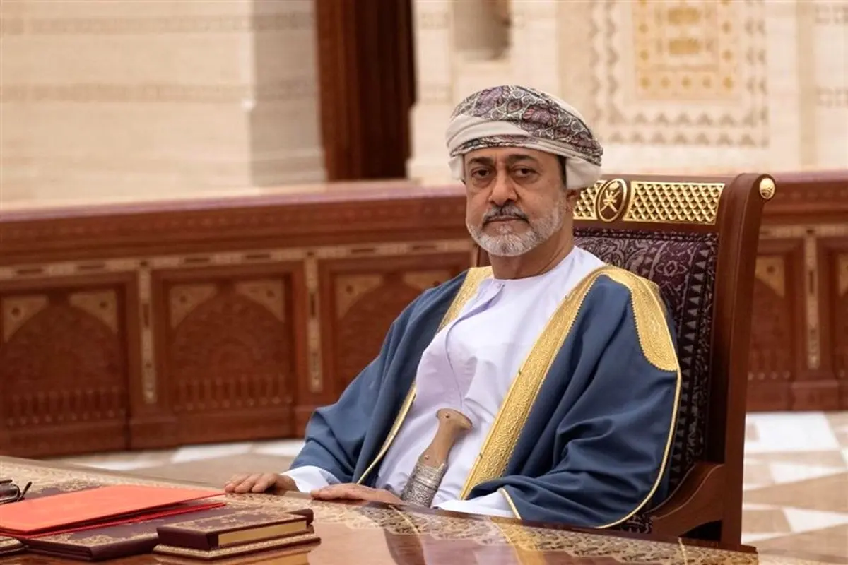 سلطان عمان یهنىء بزشکیان