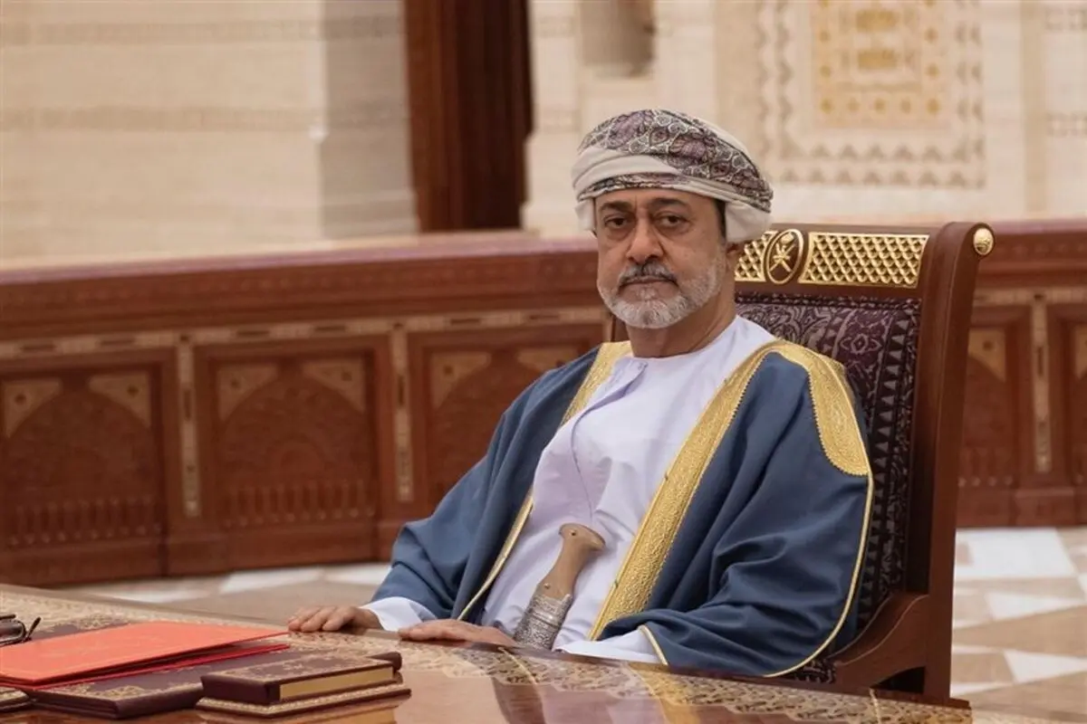 سلطان عمان یهنىء بزشکیان