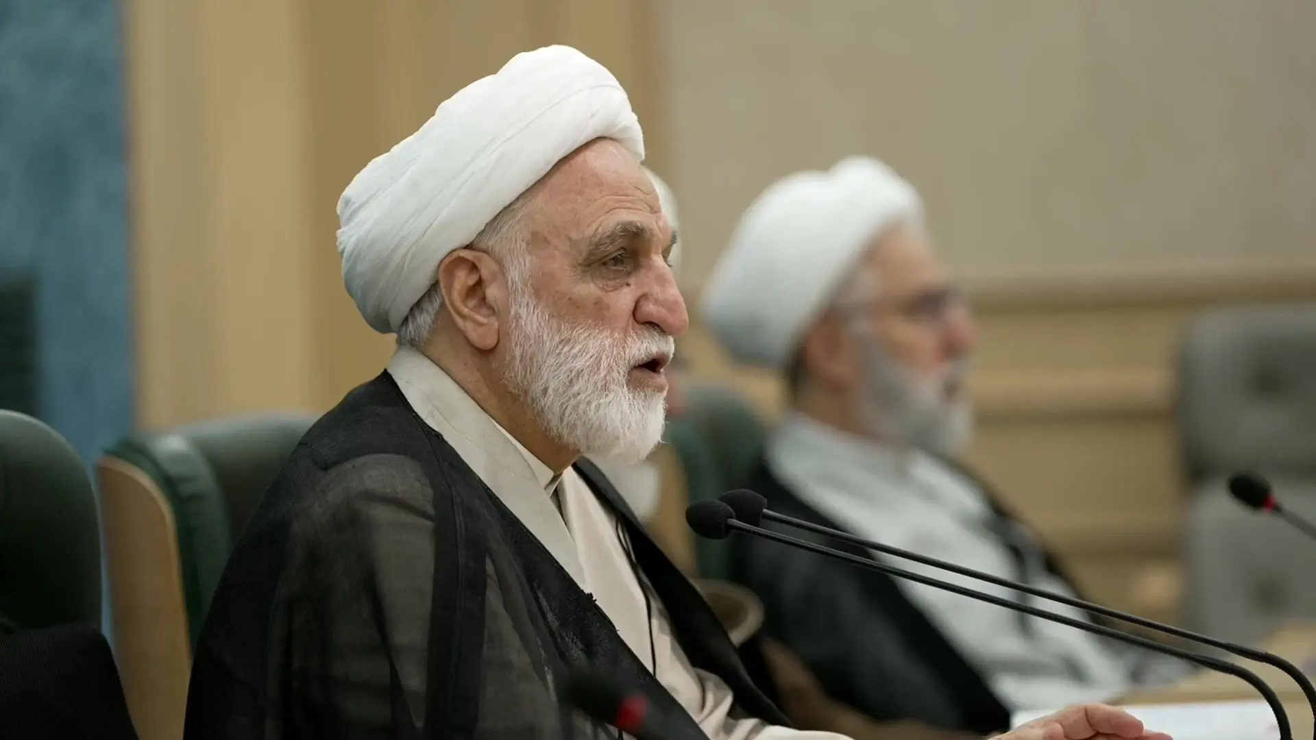 محسنی اژه‌ای: بخواهند دوباره در داخل آشوب راه بیندازند پاسخ ما از همه دوره‌‍‌های گذشته قاطع‌تر خواهد بود + ویدیو