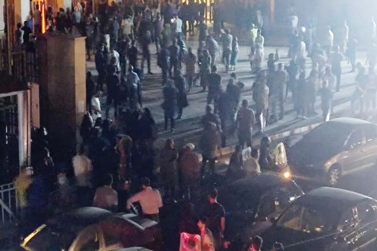شب غبارآلود «شریف»

