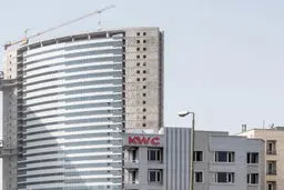 این برج مسکونی ۲۳۰۰ میلیاردتومانی را کدام نهاد می فروشد ؟/ چه کسی آن را یکجا می خرد؟

