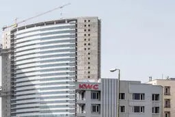 این برج مسکونی ۲۳۰۰ میلیاردتومانی را کدام نهاد می فروشد ؟/ چه کسی آن را یکجا می خرد؟

