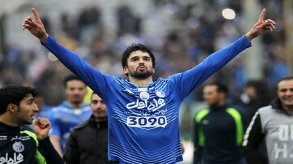 پادوانی: در استقلال با من مثل حیوان برخورد شد!