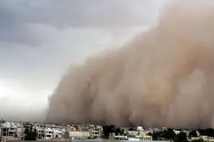 طوفان شن سیستان و بلوچستان ۷۰۰ نفر را به بیمارستان فرستاد