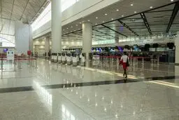 This controversial rule is ruining Hong Kong's status as an aviation hub